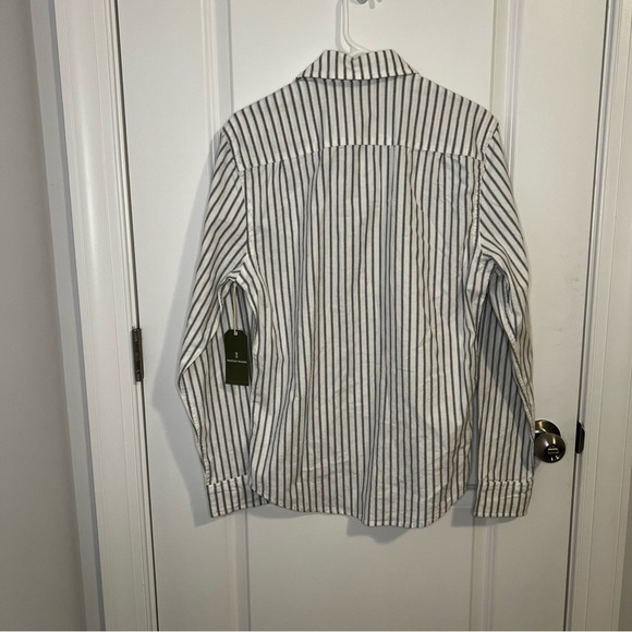 Mutual Weave Women’s Button Down Long Sleeve Shirt Size Small Cotton Stripped - Picture 8 of 8